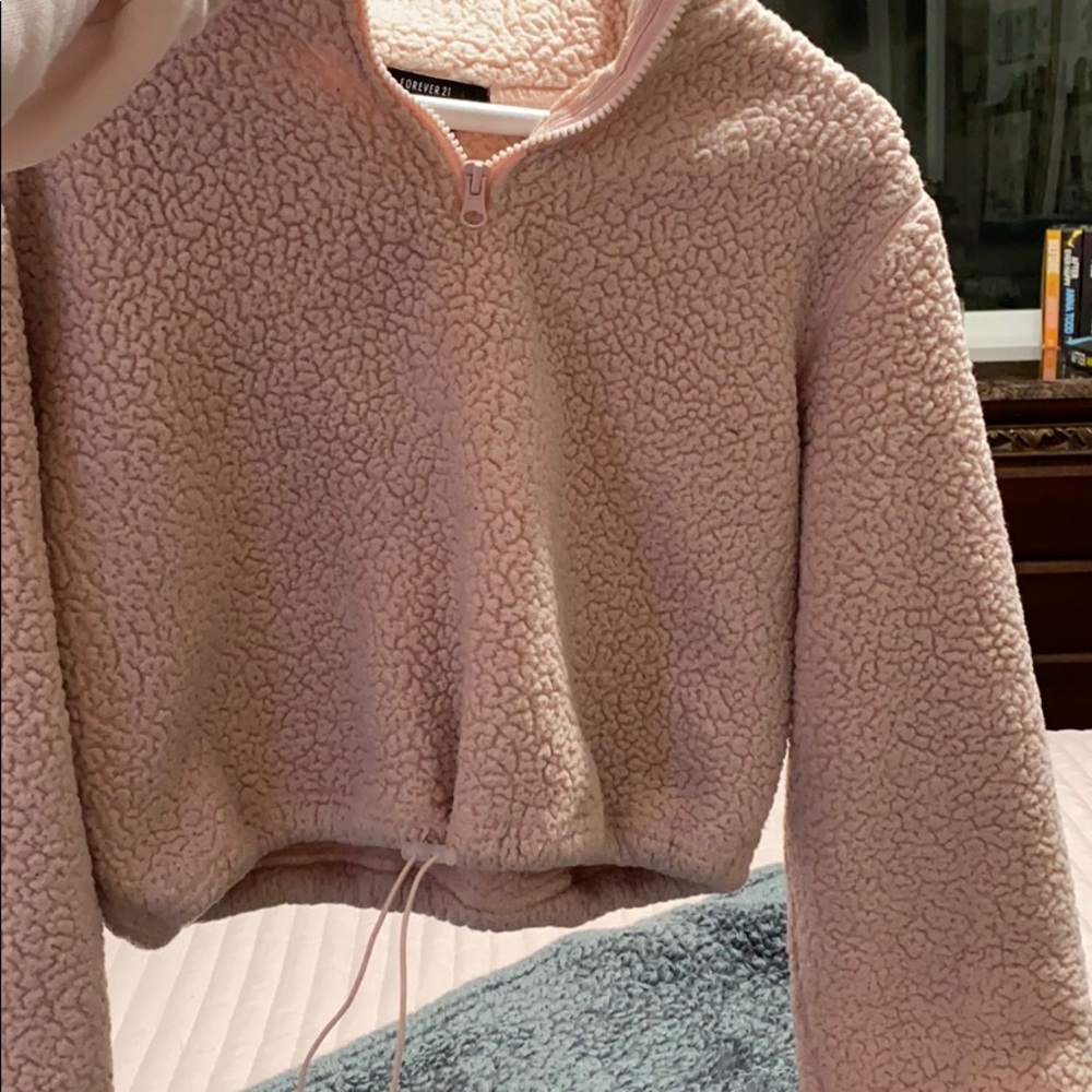 pink cropped sweatshirt